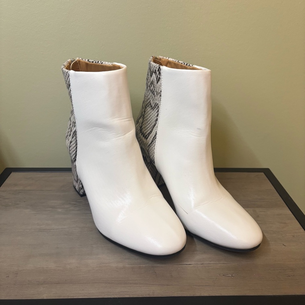 SHEIN Almond Toe Two Tone Snake Block Heel Ankle Boots